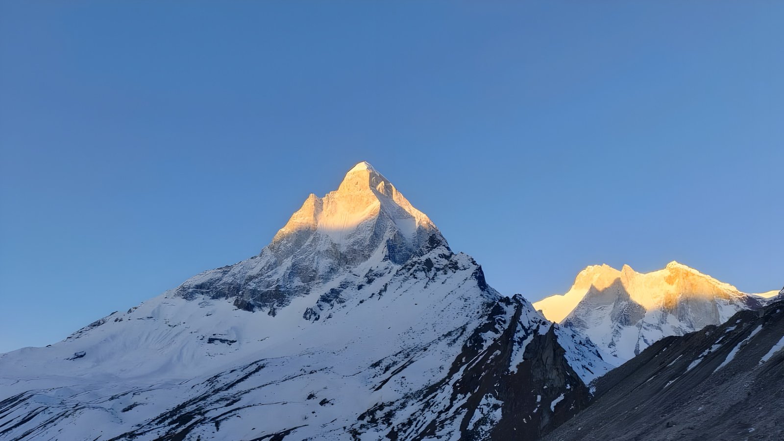 Gomukh Tapovan Meru Basecamp Trek Gallery 