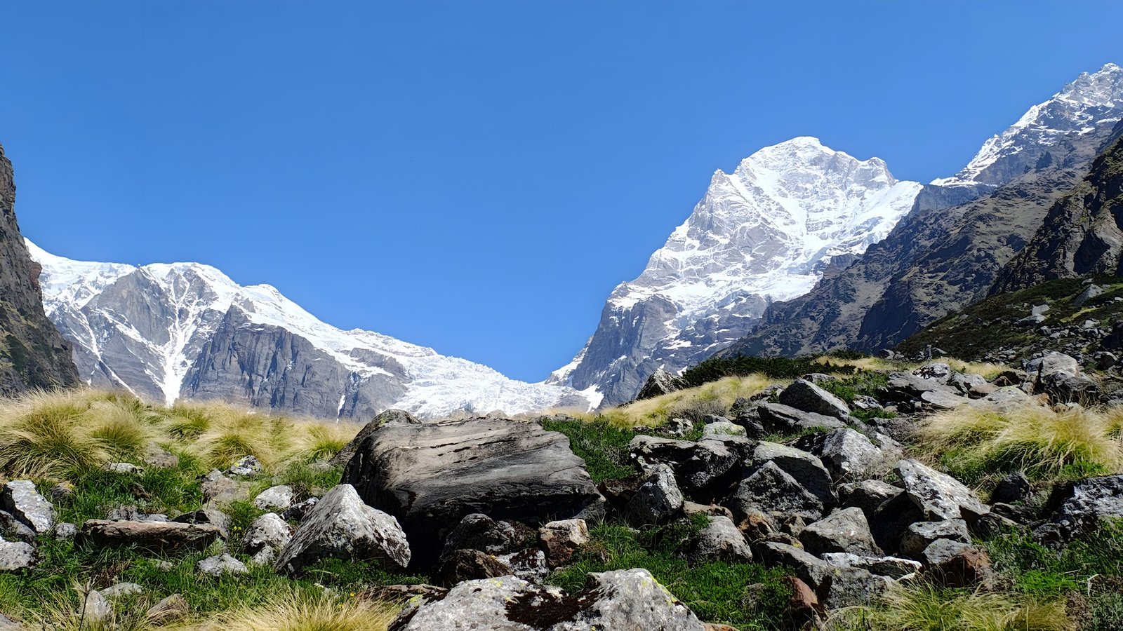 Panpatia Col Trek Gallery