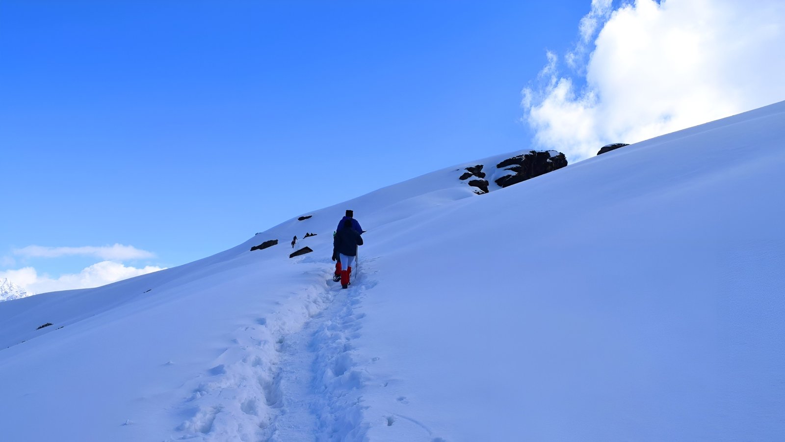 Kuyari Pass Trek Gallery