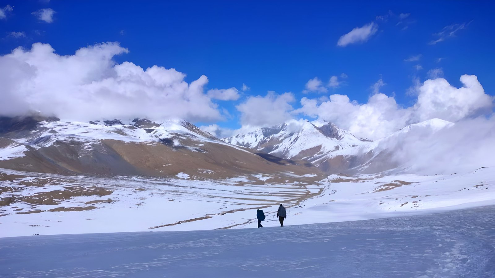 Dhaulagiri Circuit Trek 